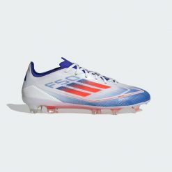 Buty F50 Pro FG. Białe obuwie sportowe damskie Adidas, bez wzorów, z materiału, do piłki nożnej. W wyprzedaży za 427.00 zł.
