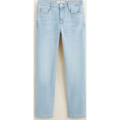 Mango - Jeansy Straight. Jeansy damskie Mango. W wyprzedaży za 69.90 zł.