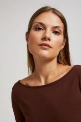 Dopasowana bluzka z długimi rękawami. Bluzki damskie MOODO, xxl, bez wzorów, z bawełny, bez kołnierzyka, bez ramiączek. W wyprzedaży za 17.99 zł.