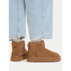 Śniegowce Nine West. Brązowe śniegowce i trapery damskie Nine West. Za 279.99 zł.