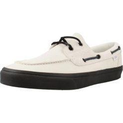 Buty VANS VN000Z96CJ71 2-EYELET BOAT SHOE Biały. Białe trekkingi męskie Vans, na fitness i siłownię. Za 380.99 zł.