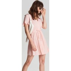 Sukienka mini w kropki - Różowy. Sukienki damskie Cropp. Za 79.99 zł.