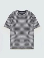 Koszulka męska w paski granatowa Garri 403. Niebieskie t-shirty męskie Big Star, l, z aplikacjami, z bawełny, klasyczne, bez kołnierzyka. Za 99.99 zł.