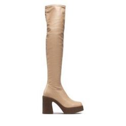 Kozaki DeeZee. Brązowe kozaki damskie DeeZee, bez obcasa, na słupku. Za 229.99 zł.