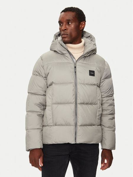 Calvin Klein Kurtka zimowa K10K113476 Szary Regular Fit. Szare kurtki męskie Calvin Klein, na zimę, m, bez wzorów, z syntetyku, bez kaptura. Za 789.99 zł.