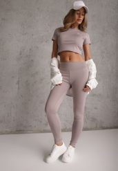 Jasnoszare Legginsy Basic z Modelującą Wstawką w Pasie Liacan. Szare legginsy sportowe damskie Renee, l, bez wzorów, z jeansu, krótkie, na fitness i siłownię. Za 49.99 zł.
