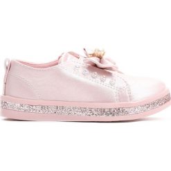 Różowe Slip On Moving. Buty sportowe dziewczęce marki bonprix. Za 29.99 zł.