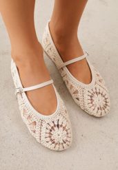 Beżowe Boho Balerinki VICES w Stylu Mary Jane z Ażurową Cholewką Lainia. Brązowe baleriny damskie Renee, na lato, w ażurowe wzory, boho, bez obcasa. Za 99.99 zł.