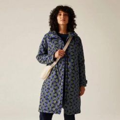 Parka dla kobiet Regatta Oria Kiely. Niebieskie parki damskie Regatta, m, bez wzorów, z materiału, eleganckie, z kapturem. Za 398.00 zł.