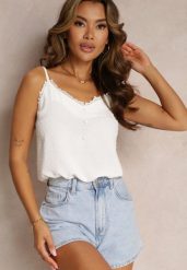 Biały Top Ozdobiona Koronką z Tkaniny Plumeti Assunta. Białe bluzki damskie Renee, l, bez wzorów, z koronki, eleganckie, bez kołnierzyka, bez ramiączek. Za 44.99 zł.