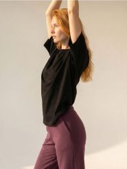 Bawełniana koszulka z krótkim rękawem z rozcięciami - czarny. Czarne t-shirty damskie Sinsay, l, bez wzorów, z bawełny, bez kołnierzyka. Za 19.99 zł.