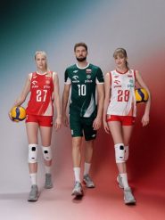 4F Koszulka meczowa replika męska 4F x Polska Siatkówka - zielona 4XL. Zielone koszulki sportowe męskie 4f, m, bez wzorów, z dzianiny, klasyczne, bez kołnierzyka. Za 199.99 zł.