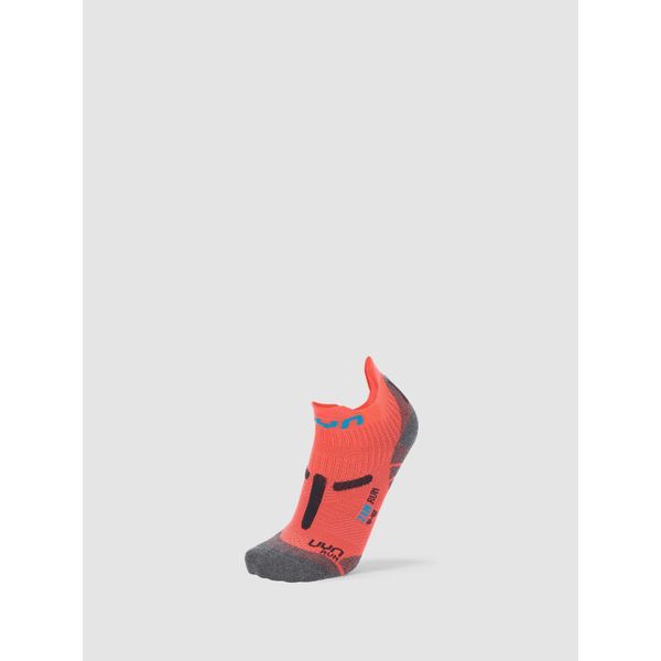 Run 2In Socks. Czerwone skarpety damskie UYN, bez wzorów. Za 89.99 zł.