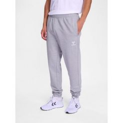 Spodnie do biegania Hummel Go 2.0. Szare spodnie sportowe męskie Hummel, bez wzorów, z bawełny, do biegania. Za 193.50 zł.