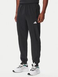 Adidas Spodnie dresowe Workout Essentials KA5528 Czarny Regular Fit. Czarne spodnie sportowe męskie Adidas, m, bez wzorów, z dresówki, na fitness i siłownię. Za 239.99 zł.