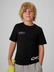4F T-shirt regular z nadrukiem chłopięcy - czarny 140 (9-10 lat). Czarne t-shirty dla chłopców 4f, bez wzorów, z bawełny, bez ramiączek. Za 49.99 zł.