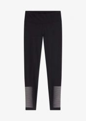 Wygodne legginsy sportowe, szybkoschnące. Czarne legginsy damskie bonprix, bez wzorów, z materiału. Za 124.99 zł.