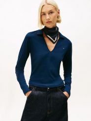 Tommy Hilfiger koszulka z długim rękawem Kobiety Bawełna niebieski, L. Niebieskie t-shirty damskie Tommy Hilfiger, l, bez wzorów, z bawełny, klasyczne, bez kołnierzyka. Za 279.95 zł.