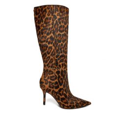 Kozaki Guess. Brązowe kozaki damskie Guess, bez obcasa, na szpilce. Za 1,259.00 zł.
