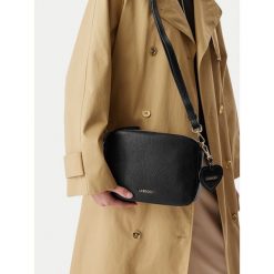 Torebka Lasocki. Czarne listonoszki damskie Lasocki, bez wzorów, bez dodatków. Za 149.99 zł.