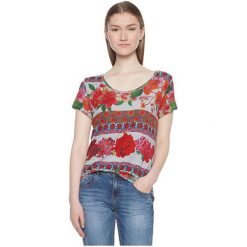 Desigual Koszulka T-Shirt Ts Logan Cemento 18wwtkaq 2012 (Rozmiar S). Bluzki damskie marki Desigual. W wyprzedaży za 109.00 zł.