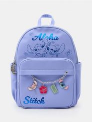 Plecak z tłoczeniami i dekoracyjnymi zawieszkami Stitch - błękitny. Niebieskie plecaki damskie Sinsay, bez wzorów. Za 69.99 zł.