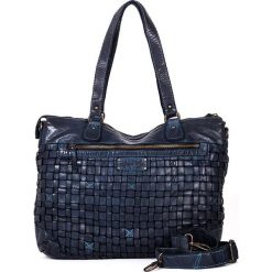 Skórzana torebka w kolorze niebieskim - 38 x 29 x 15 cm. Torby na ramię damskie neropantera, w paski, ze skóry. W wyprzedaży za 478.95 zł.