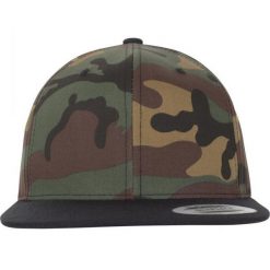 Dwukolorowa Czapka Snapback Classic Camo. Czarne czapki i kapelusze damskie FLEXFIT, bez wzorów. Za 84.99 zł.
