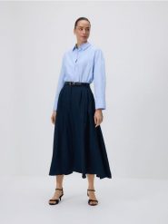 Spódnica midi z paskiem - granatowy. Niebieskie spódnice damskie Reserved, l, bez wzorów, z tkaniny, midi. Za 159.99 zł.