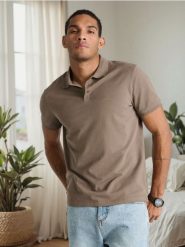 Koszulka polo - brązowy. Brązowe koszulki polo męskie Sinsay, l, bez wzorów, bez ramiączek. Za 19.99 zł.