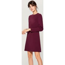 Sukienka z drapowanymi rękawami - Bordowy. Czerwone sukienki damskie Mohito. Za 119.99 zł.