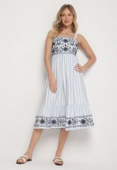 Niebieska Sukienka z Bawełny Ozdobiona Haftem Redale. Niebieskie sukienki damskie Born2be, na co dzień, l, bez wzorów, z bawełny, eleganckie, bez kołnierzyka, bez ramiączek, midi, proste. Za 109.99 zł.