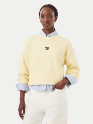 Tommy Jeans Sweter Fluffy Badge DW0DW23831 Żółty jasny Regular Fit. Żółte swetry damskie Tommy Jeans, s, bez wzorów, z jeansu, bez kołnierzyka, bez ramiączek, bez kaptura. Za 449.99 zł.