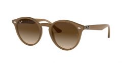 Okulary przeciwsłoneczne Ray-Ban RB2180. Brązowe okulary przeciwsłoneczne męskie Ray-Ban, okrągłe. Za 579.99 zł.