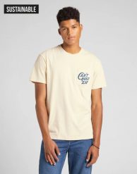 LEE SS CANT BUSTEM TEE BEIGE L60YFETL 112140371. Brązowe t-shirty męskie Lee, l, bez wzorów, bez kołnierzyka. Za 69.99 zł.