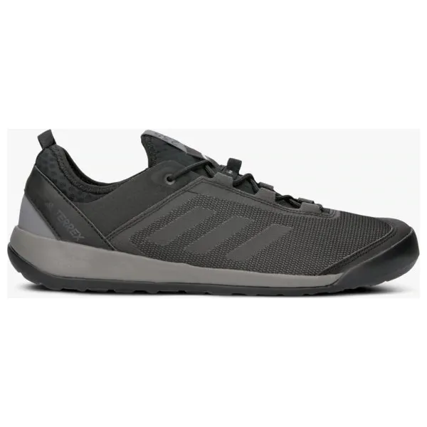 Adidas Terrex Swift Solo buty męskie, czarny, rozmiar 44. Czarne trekkingi męskie Adidas, outdoorowe. W wyprzedaży za 254.99 zł.