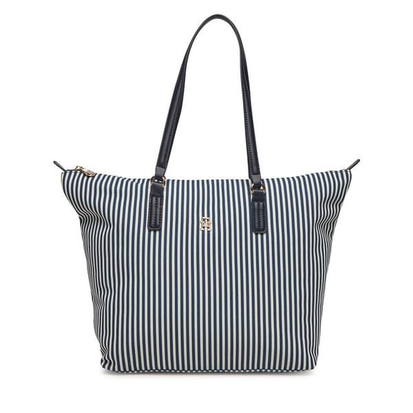 Torebka Tommy Hilfiger. Niebieskie torebki do ręki damskie Tommy Hilfiger, bez wzorów, bez dodatków. Za 529.99 zł.
