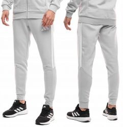 Adidas Spodnie adidas TIRO 26 Sweat Pants JY7152. Spodnie sportowe męskie Adidas, m, bez wzorów. Za 171.95 zł.