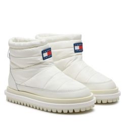 Śniegowce Tommy Jeans. Białe śniegowce i trapery damskie Tommy Jeans, z jeansu. Za 439.99 zł.