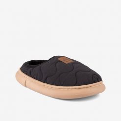 Kapcie damskie Coqui 36/37 czarne. Czarne kapcie damskie Coqui, bez wzorów. Za 131.99 zł.