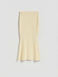 Dzianinowa spódnica midi - jasnożółty. Żółte spódnice damskie Reserved, l, bez wzorów, z bawełny, midi, dopasowane. Za 139.99 zł.