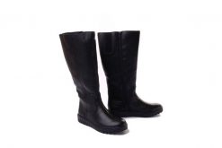 RIEKER Y3461-00 black, kozaki damskie. Czarne kozaki damskie Rieker, bez obcasa. Za 409.90 zł.