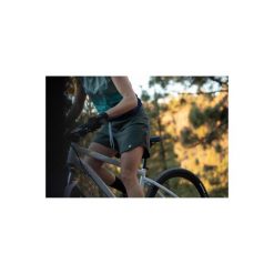 Szorty na rower MTB ST 500 damskie. Niebieskie szorty sportowe damskie ROCKRIDER, xl, bez wzorów, z elastanu, sportowe, rowerowe. W wyprzedaży za 89.99 zł.
