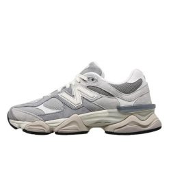 Buty do chodzenia dla dorosłych New Balance 9060 Slate Grey Raincloud. Szare obuwie sportowe damskie New Balance, bez wzorów, trekkingowe. Za 865.10 zł.