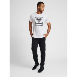 Koszulka sportowa męska Hummel SAM 2.0 T-shirt. Białe koszulki sportowe męskie Hummel, l, bez wzorów, bez kołnierzyka, bez ramiączek, do piłki nożnej. Za 60.00 zł.