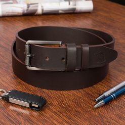 Skórzany pasek męski skóra naturalna licowa brązowy premium Beltimore E20 : Kolory - brązowy, beżowy, Rozmiar pasków - r.95-110 cm. Brązowe paski damskie bez wzorów, ze skóry. Za 60.40 zł.