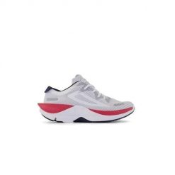 Buty do biegania Fila Shocket. Białe buty sportowe męskie Fila, z materiału, bez zapięcia, do biegania. Za 404.00 zł.