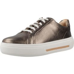 Buty CLARKS HOLLYHOCK WALK Szary. Szare trekkingi damskie Clarks, trekkingowe. Za 381.99 zł.