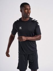 Koszulka sportowa męska Hummel Core XK Poly T-Shirt S/S. Czarne koszulki sportowe męskie Hummel, m, bez wzorów, z materiału, bez kołnierzyka, bez ramiączek, do piłki ręcznej. Za 135.00 zł.
