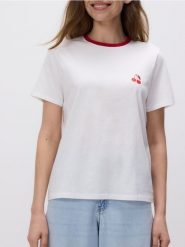 T-shirt z drobnym haftem - złamana biel. T-shirty damskie Reserved, l, bez wzorów, z bawełny, bez kołnierzyka. W wyprzedaży za 39.99 zł.